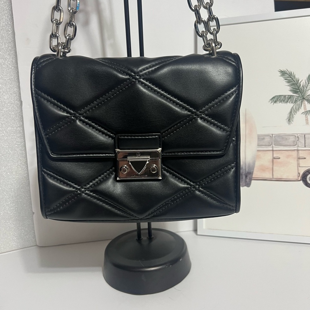Michael Kors serena flap Black Quilted shoulder and Crossbody Bag Chain Strap - Picture 1 of 14